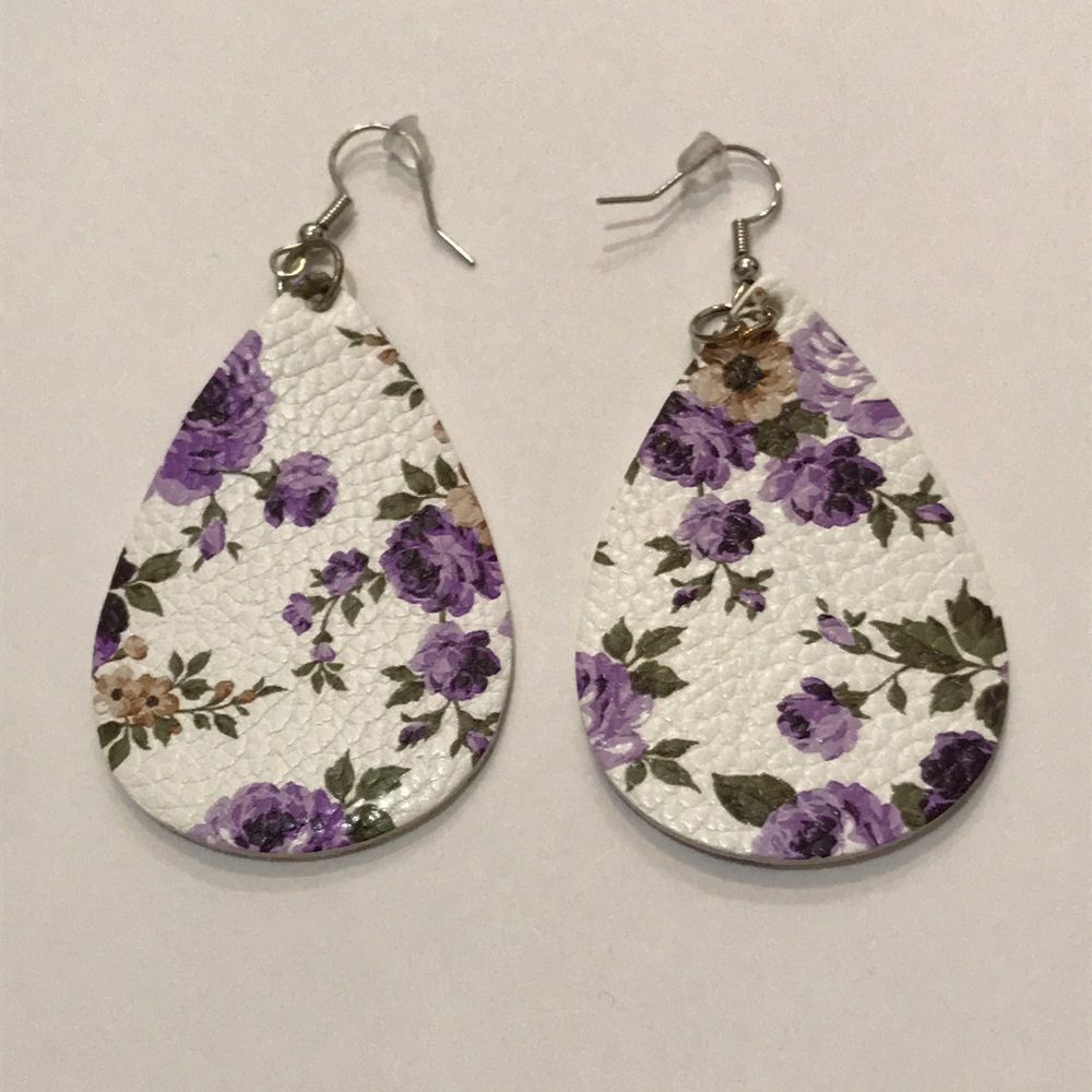 🆕 Violet Rose Faux Leather Teardrop Earrings